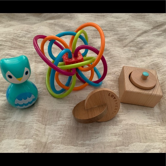 Lovevery Other - Lovevery Lot | Charmer + Senser Kit, Wood Disc, Manhattan Toy Tummy Time Wobbler